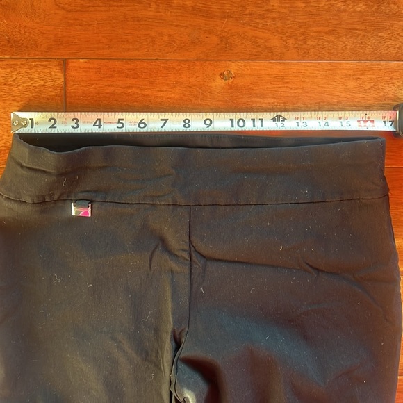 Alfani Black Ponte Classic Fit Pull on Capris Wide Waistband Size 16 Short - Picture 2 of 7
